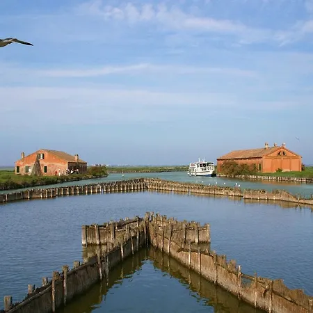 Nyaraló Comfy By Po Delta Park *